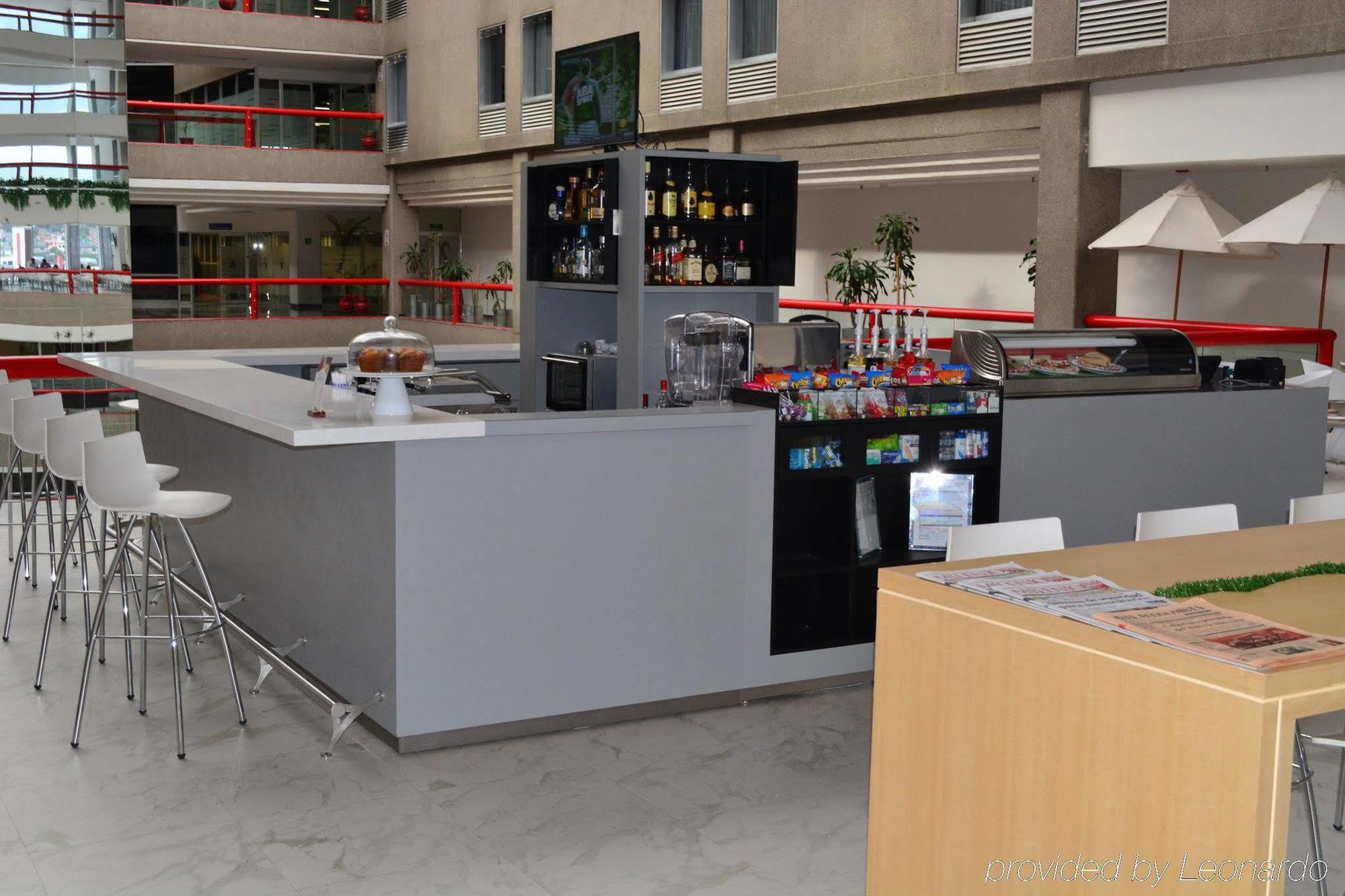 Fiesta Inn Tlalnepantla Tlalnepantla de Baz Exteriör bild