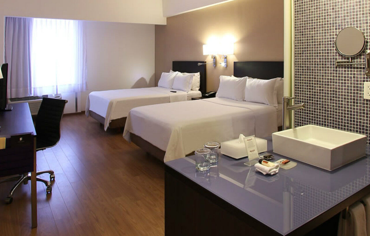 Fiesta Inn Tlalnepantla Tlalnepantla de Baz Exteriör bild